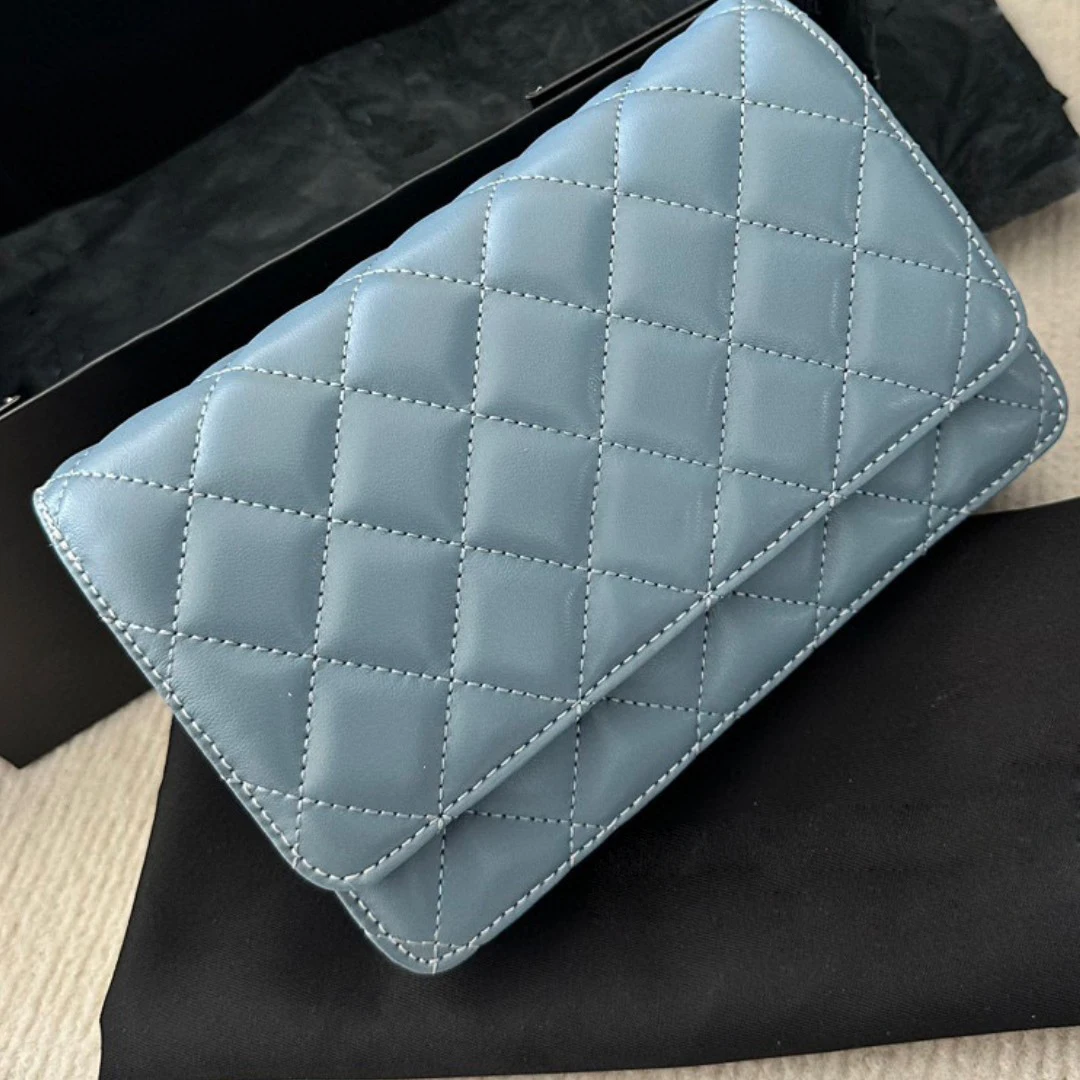 2023 New Leather Luxury Designer Classic  Flap Ladies Prismatic Shoulder Bag Chain Handbag Crossbody Ladies Bag For Woman