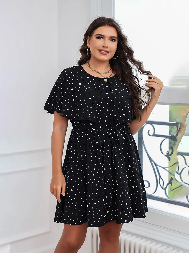 Рисунок 3 - Женское мини-платье в горошек
