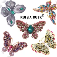 rui jia dusk europe and the united states retro style alloy hollow butterfly brooch female fashion all match jewelry corsage