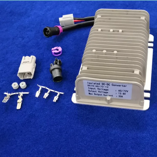 Автомобильный изолированный преобразователь постоянного тока для