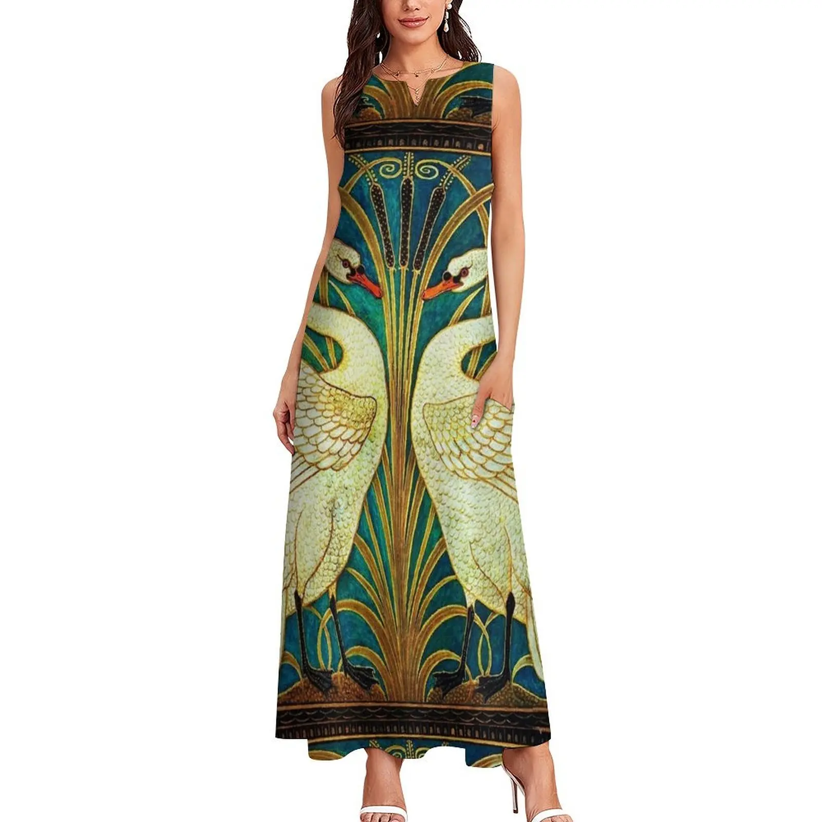 ДВЕ БЕЛЫЕ SWANS AMONG REEDS IN BLUE Art Nouveau Animals Длинное платье пляжное пляжная одежда для