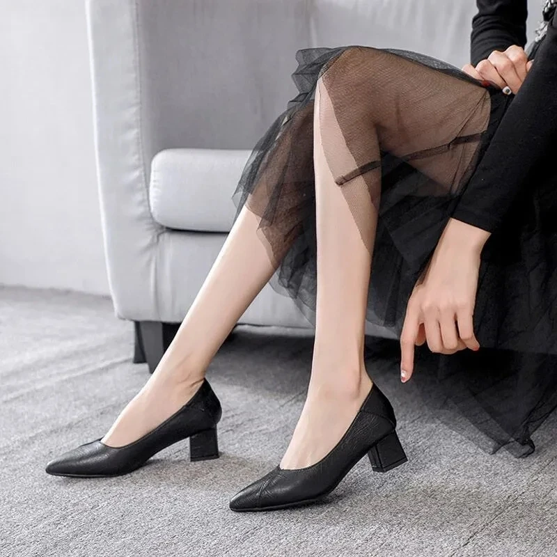 Black Chunky Heeled Women Shoes Square Heel Leather Shoes Pumps Zapatos De Mujer Fashion Designer Office Ladies Shoes
