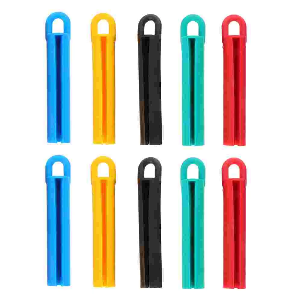 

10pcs Convenient Cue Displaying Hangers Billiards Pole Hangers (Random Color)