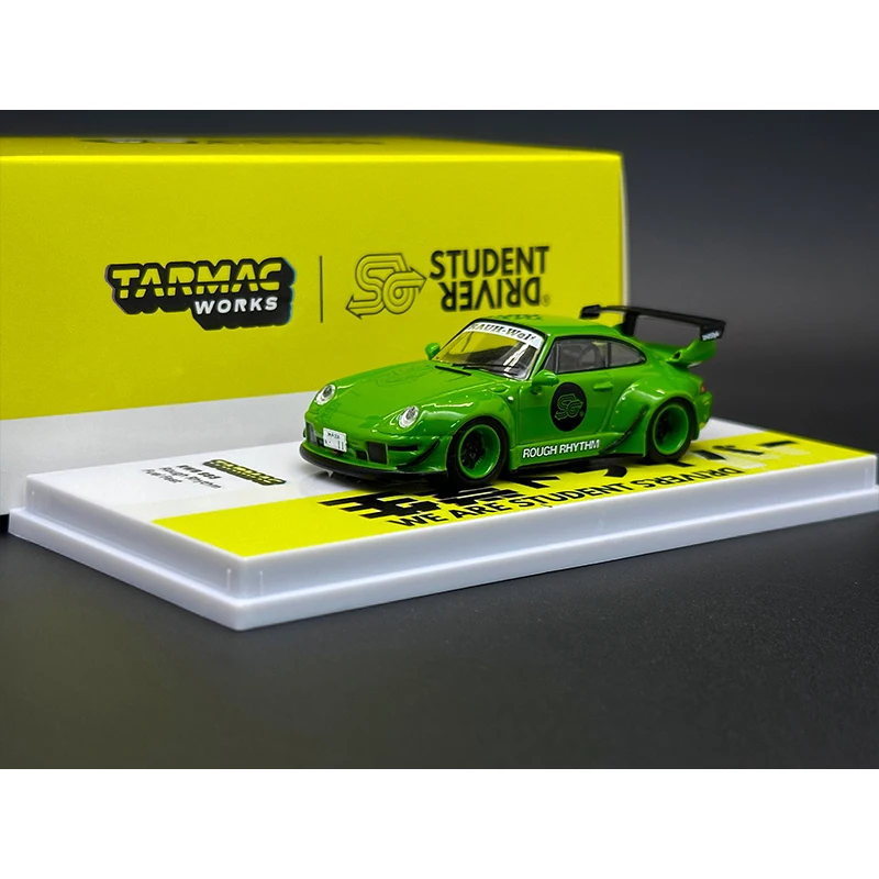 TW в наличии 1:64 RWB 993 школьная модель автомобиля с подлитым под давлением