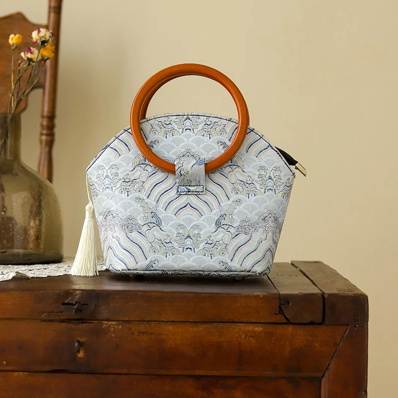 

Elegant Wooden Handle Handbag Women 2023 New Chinese Style Versatile Luxury Designer Cheongsam Handmade Antique Bag High Quality