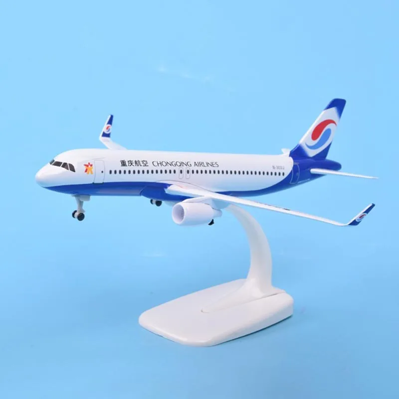 

20cm Diecast 1:400 Scale Chongqing Airlines A320 Simulation Alloy Passenger Aircraft Model Collection Souvenir Display