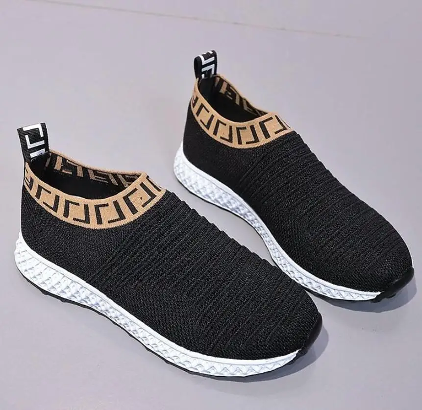

2022 Sock women's Shoes Trainers new Unisex Couples Shoes Slip On Walking women Sneakers Breathable Chaussure Homme