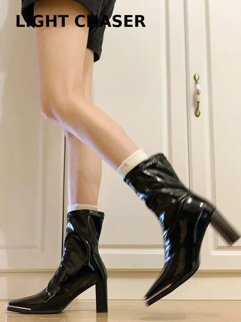 2022 Women Long Boots Thick Sole Ladies Zipper Knight Flats Heel Boots Fashion Knee-high Boots Female Ankle Boots Winter Shoes