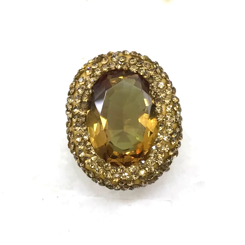 Женское кольцо с изменяемым размером