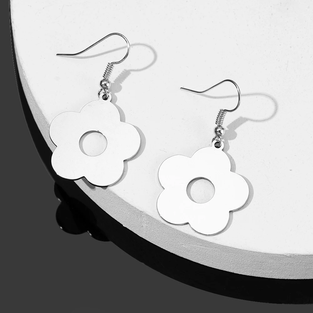 

Модные богемные вечерние полые серьги в виде цветка из нержавеющей стали для женщин оригинальный дизайн серьги гипоаллергенные и милые юве...