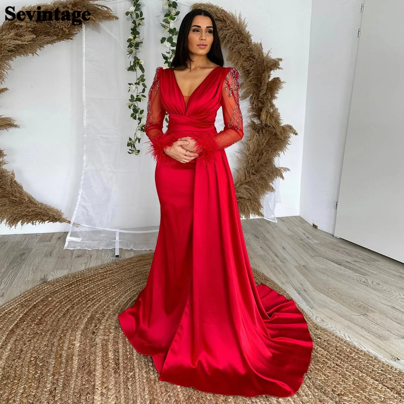 

Sevintage Red Mermaid Evening Dresses Long Sleeves Sequines Feathers Women Party Gowns Pleats Formal Prom Dress Special Outfits