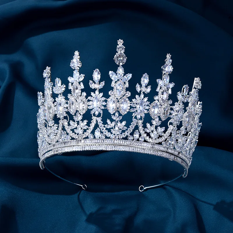 

Crown for Women Tiara Bridal Wedding Dress Accessories Adult Zircon Luxurious Birthday Mitzvah Headpiece Classic Fine Hairwear
