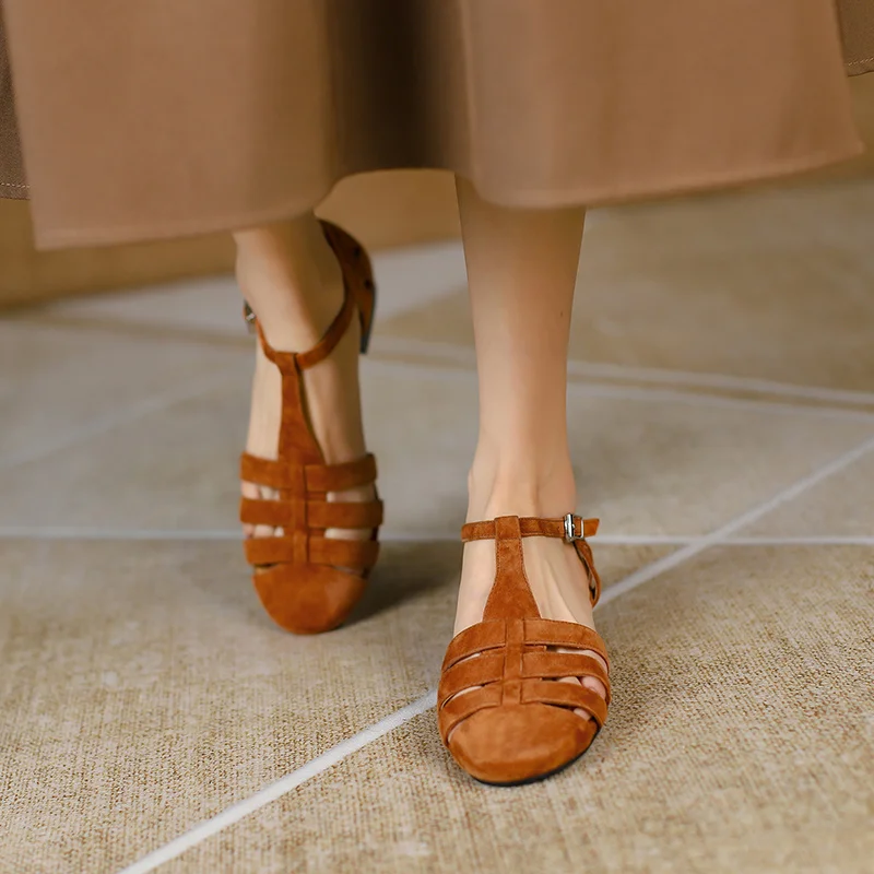 

Cowhide Lady Womens' Sandals Female Retro Kid Suede Flats Buckle Strap Vintage Gladiator Shoes Summer Sandal Chaussure