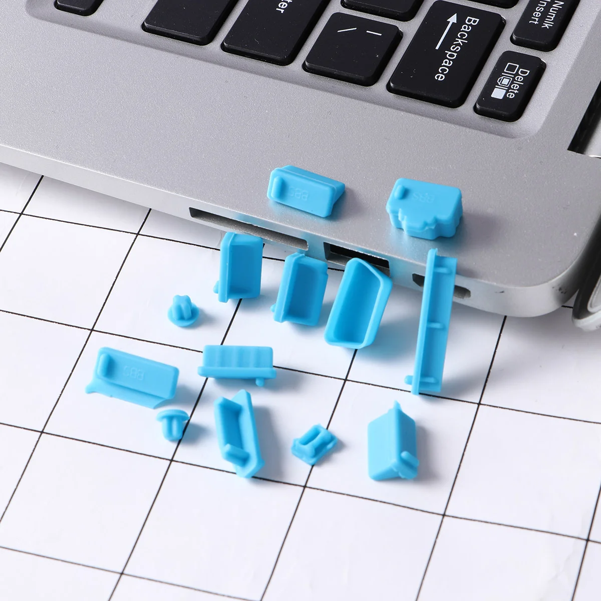 

13PCS Anti-Scratch Dustproof Protective Silicone Dust Plugs Caps Port Protector Dust Stopper for Laptop