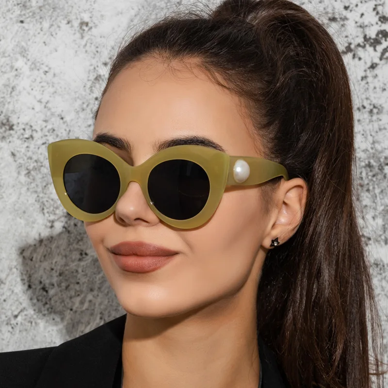 

New Vintage Cat Eye Sunglasses Woman Retro Brand Cateye Shades Sun Glasses Gradient Mirror Designer UV400 Oculos De Sol