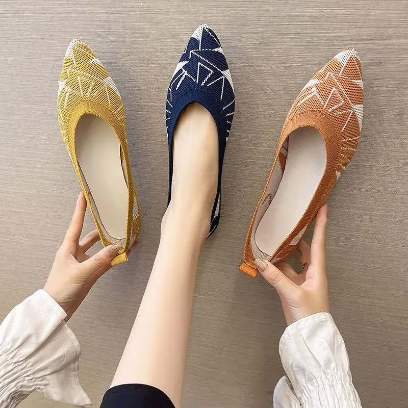 

Women's Pointed Knitted Comfortable Non Slip Flats Shoes Geometric Soft