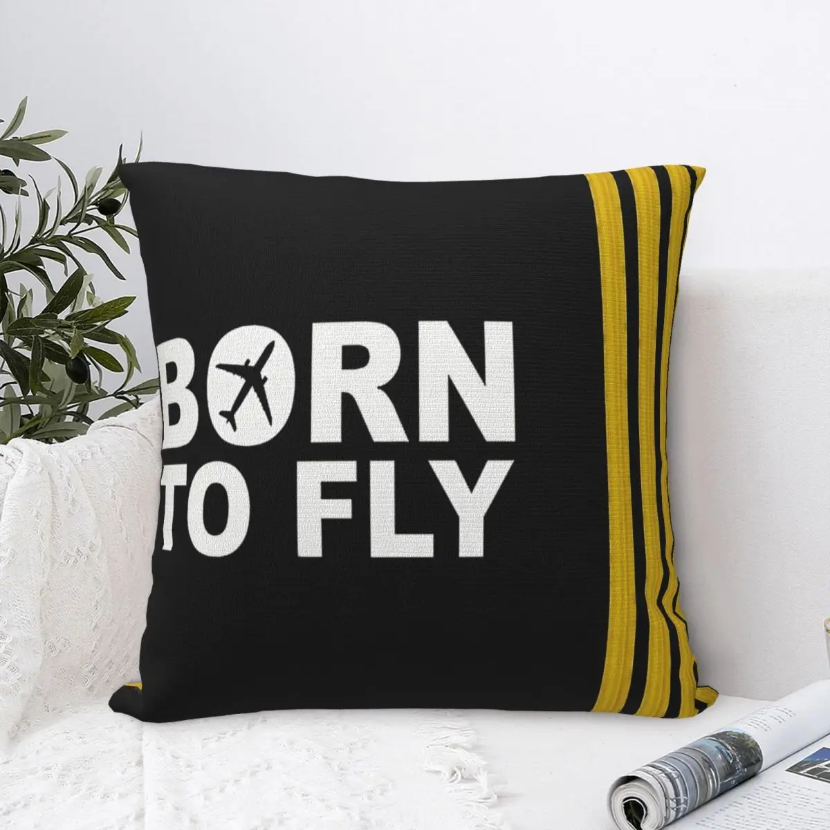 

Накидка-Подушка «Born To Fly» с принтом «капитан»