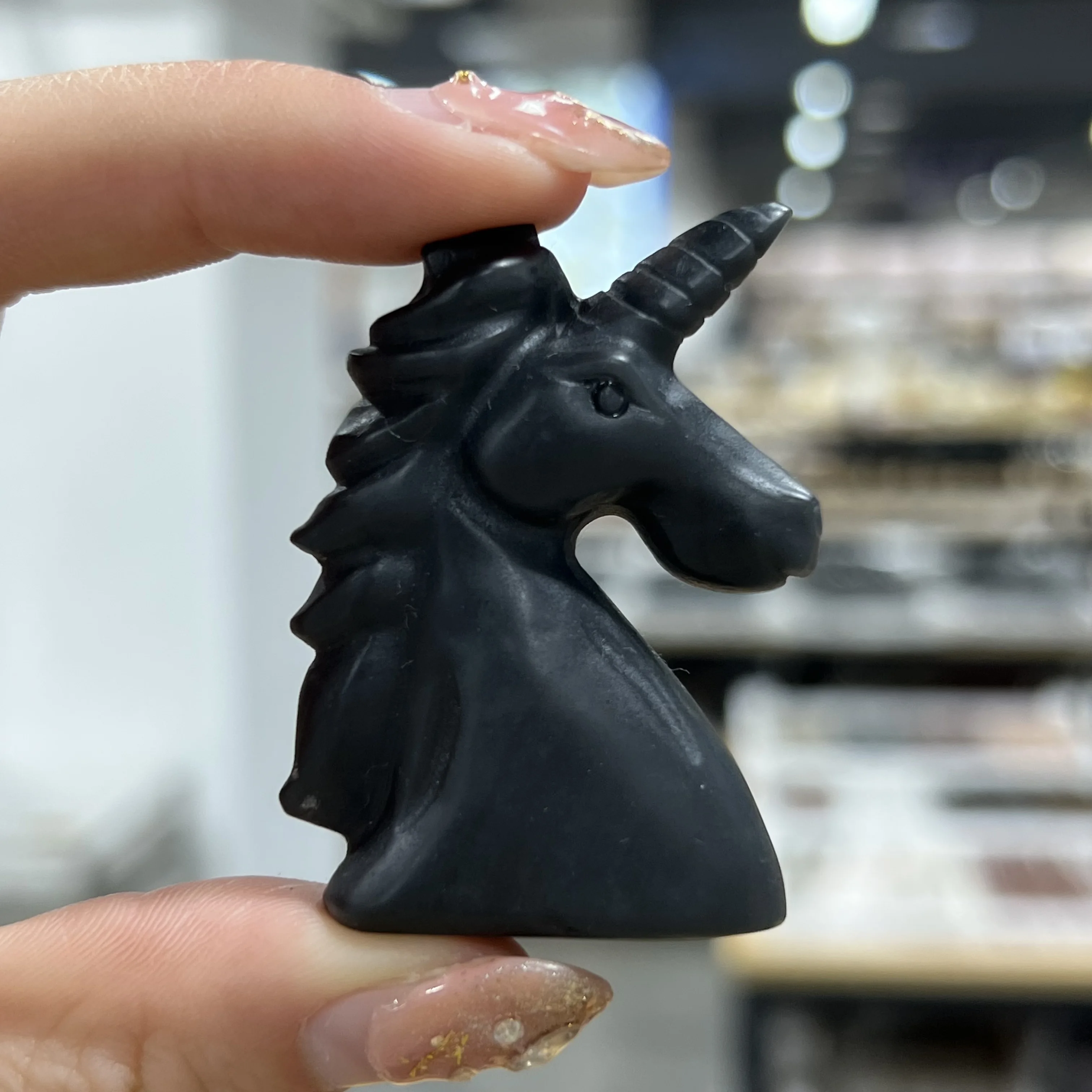 

Shungite минеральный Единорог скульптура ремесла Декор