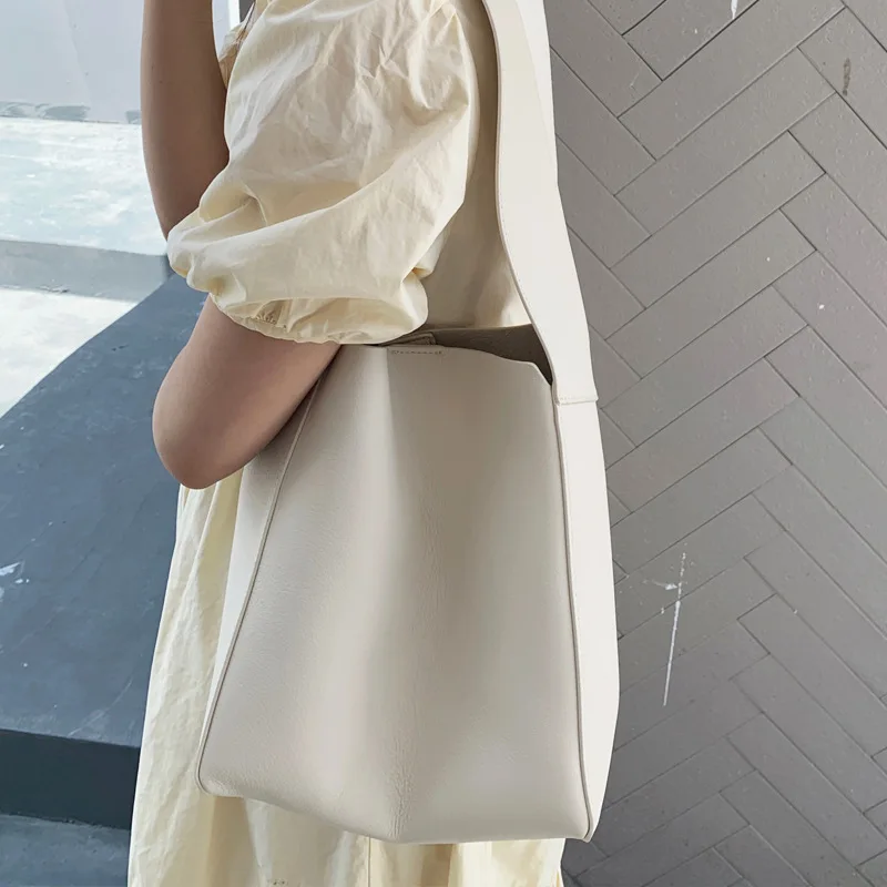 

Новинка 2022, топ, кожаная сумка-тоут, вместительная простая женская сумка, дизайнерские сумки