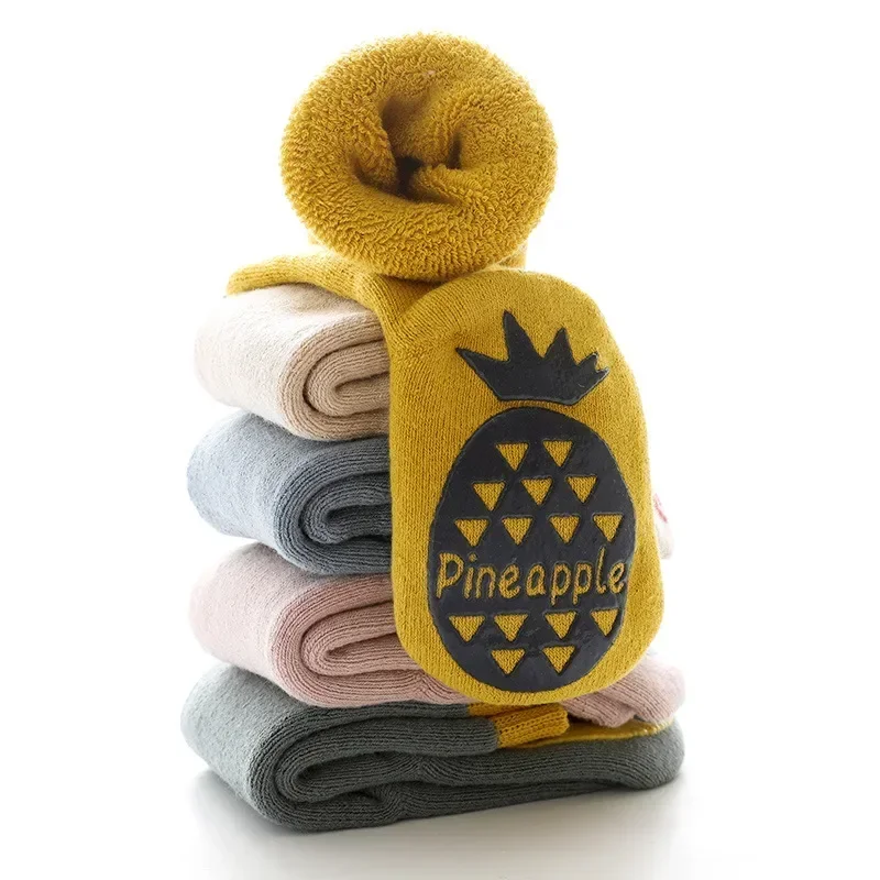 Осенне-зимние утепленные теплые носки Нескользящие носки-тапочки для маленьких