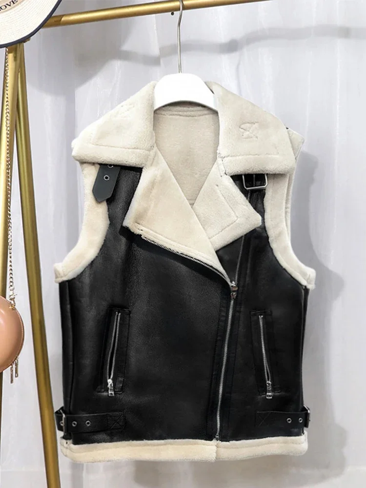 

2023 New Winter Leather Jacket Warm Coat Woman Sleeveless Vest Faux Fur Vest Women Sheepskin Waistcoat Jacket Lady Moto Biker