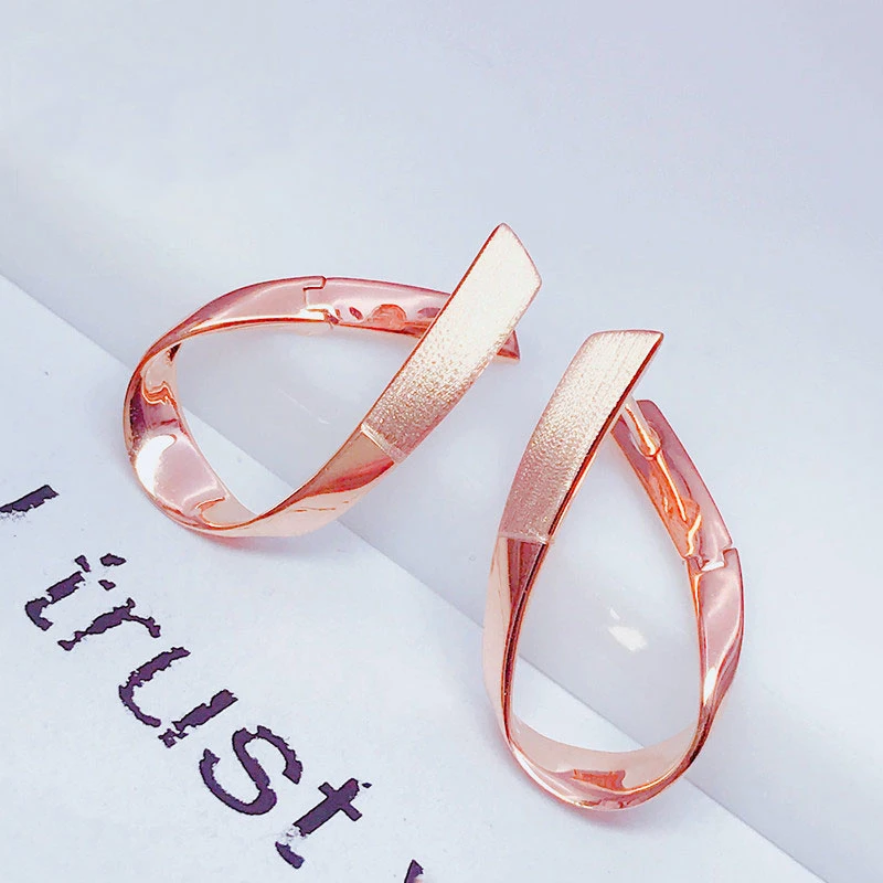 

585 purple gold geometric fashion earrings for women plated 14K rose gold exaggerated punk style wedding jewelry for girlfriend