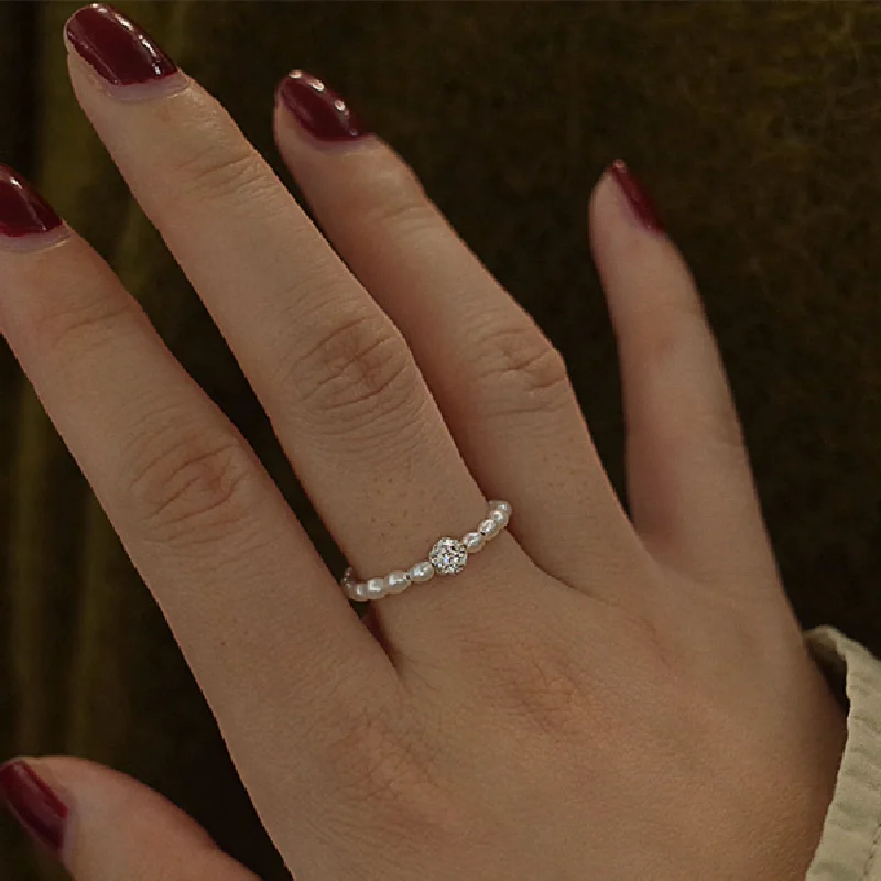 

Unique Design Freshwater Pearl Index Finger Ring Women's Personalized Korean Fashion Zircon Elastic Rings Simple Female Jewelry