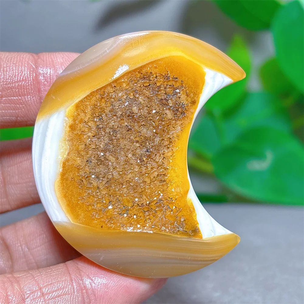 Натуральный камень агат для дома