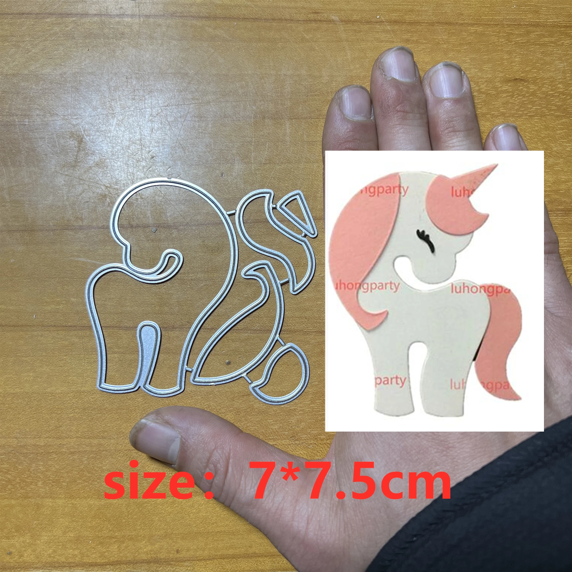 

1pc Lovely Unicorn Flower Metal Cut Dies Stencils for Scrapbooking Stamp/Photo Album Decorative Embossing DIY Paper Cards