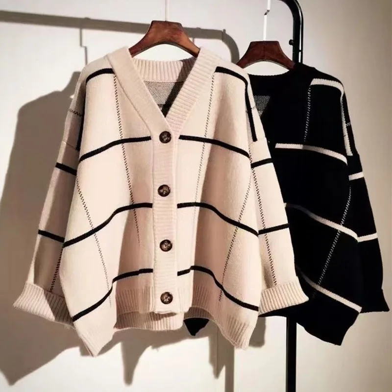 Autumn Winter New Plaid Sweater Coats Women Vintage Loose V-Neck All-Match Knitwear Long Sleeve Single-Breasted Knitted Cardigan