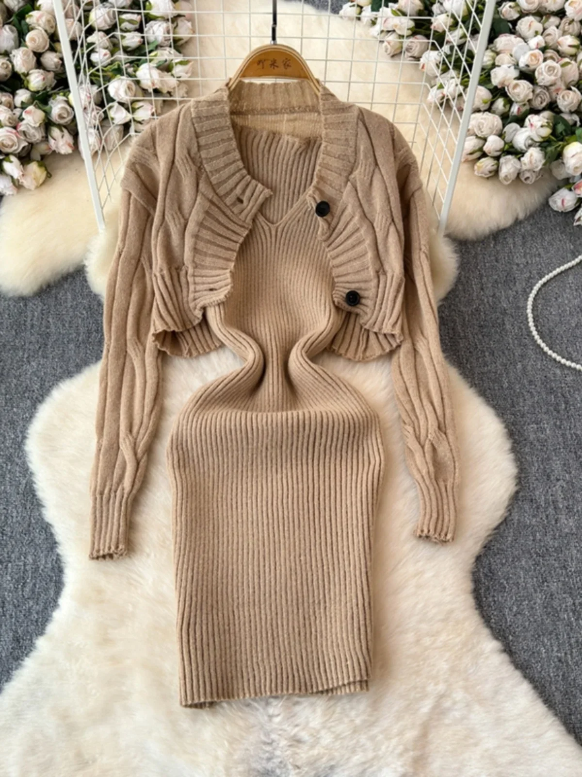 Элегантное вязаное платье женский комплект из 2 предметов шикарный укороченный