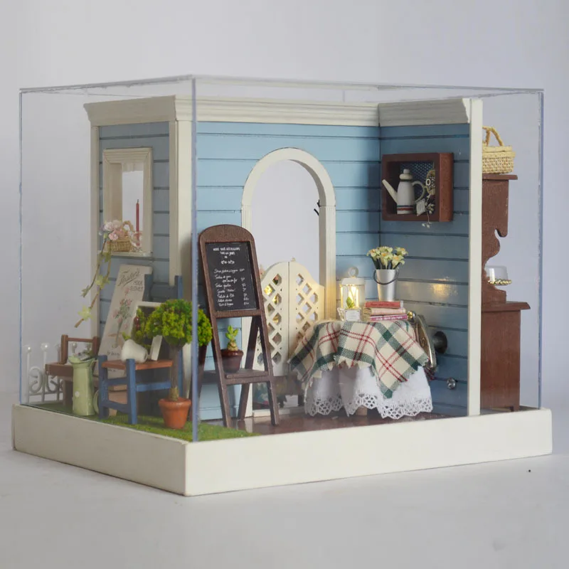 

LED Mini Cake Inn doll house furniture diy dollhouse wood diy doll house miniature dollhouse furniture children puzzle Toys gift