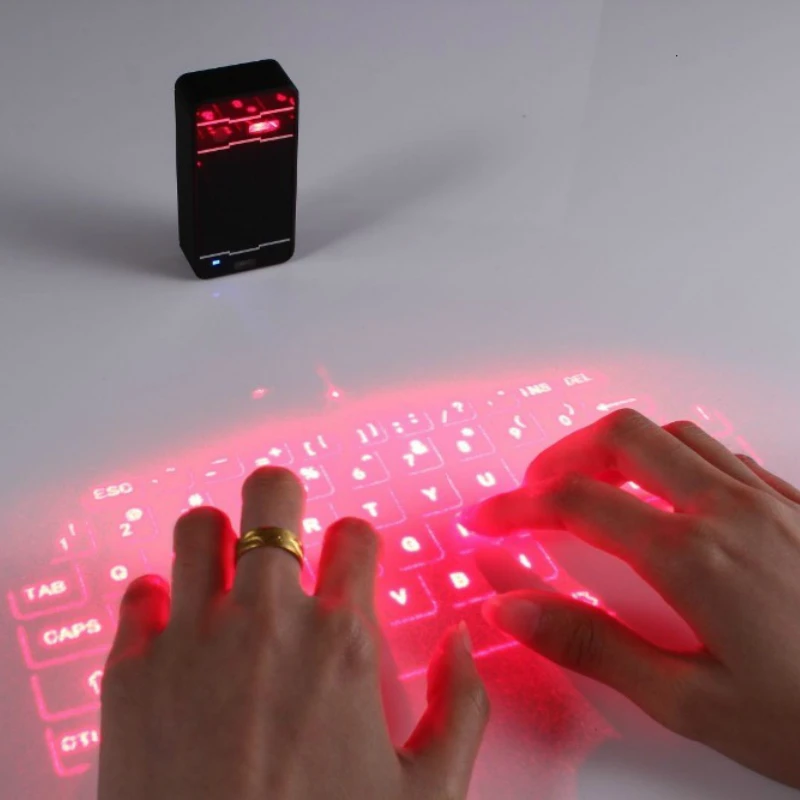 

Портативная беспроводная Bluetooth-клавиатура с виртуальной проекцией