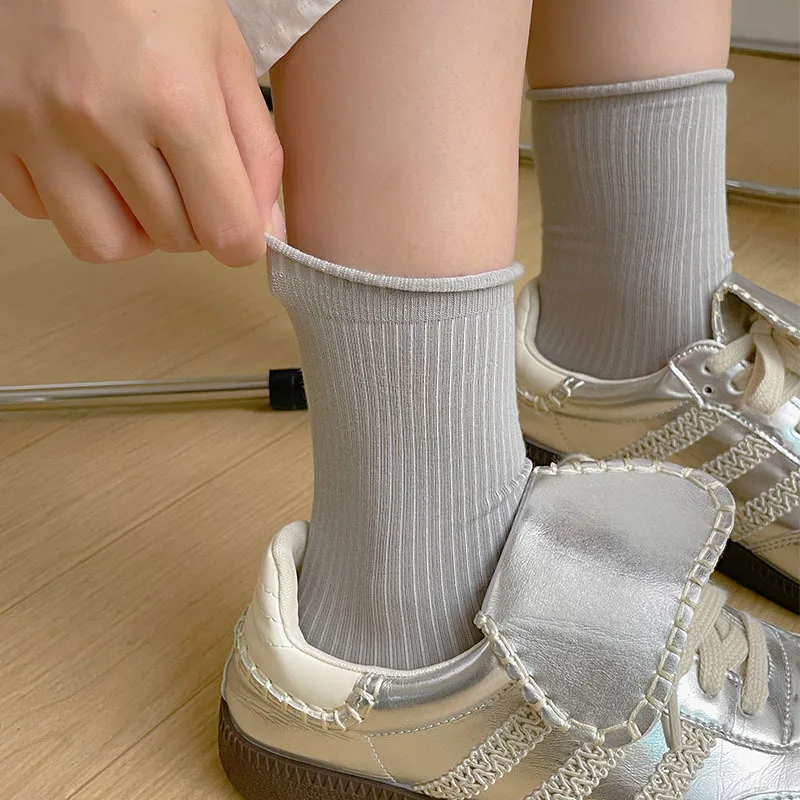 Однотонные женские носки хлопковые тонкие дышащие эластичные длинные школьные в