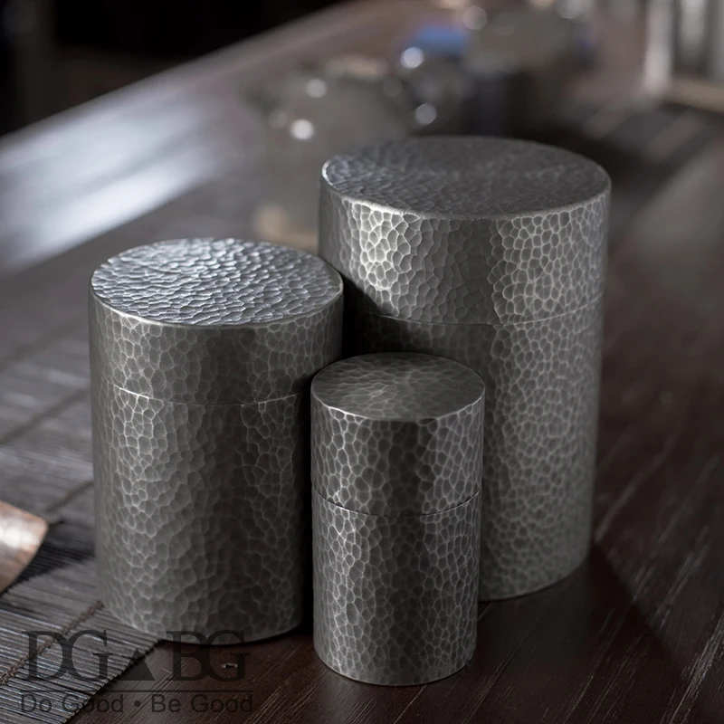 

Контейнер-цилиндр сувенирная, большая, для человеческого пепла, собаки