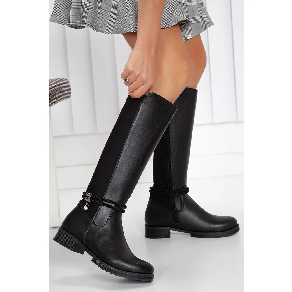 

Dorlie Black Submersible Fabric and Stone Detail Flexible Lower Female Boot