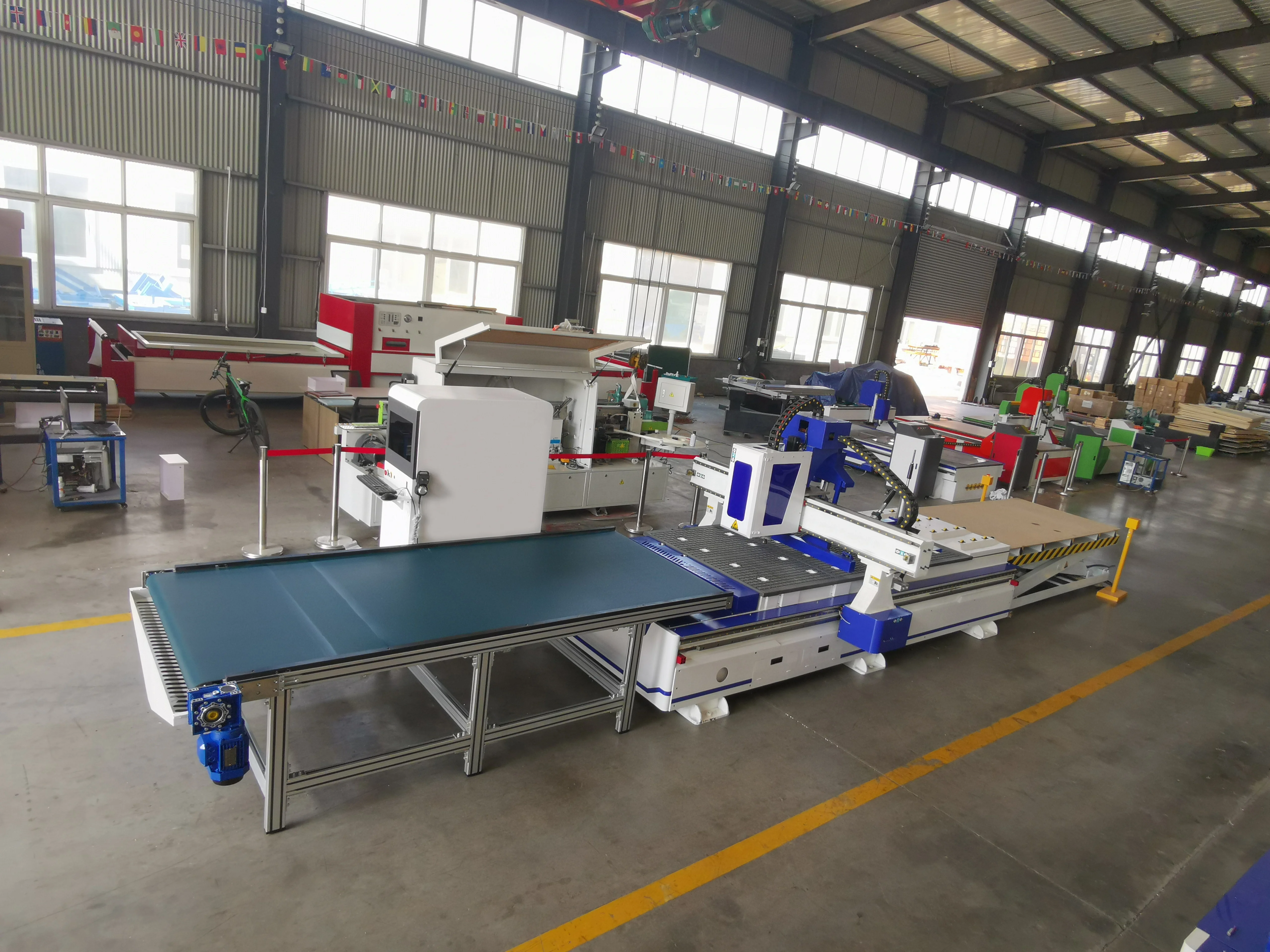 Jinan router 4x8ft 5x10ft wooden panel furniture automatic production line nesting machine price |