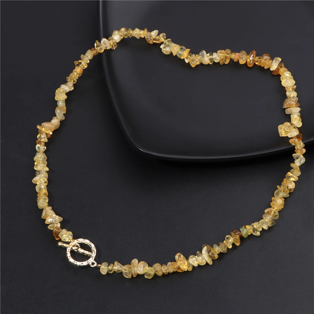 Ожерелье в богемном стиле с желтыми гравийными бусинами чокер бохо кварцевым