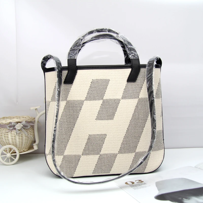 

Новинка 2022, Холщовая Сумка Cabas27 на одно плечо, женская сумка-мешок с быстрой кожаной модной трендовой универсальной черной ручкой для отдыха