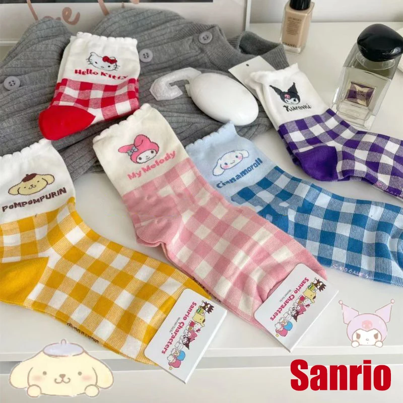 

5pcs Sanrio Kawaii Hello Kitty Socks Cinnamoroll My Melody Kuromi Cartoon Cute Student Spring All Match Socks Gift for Girl