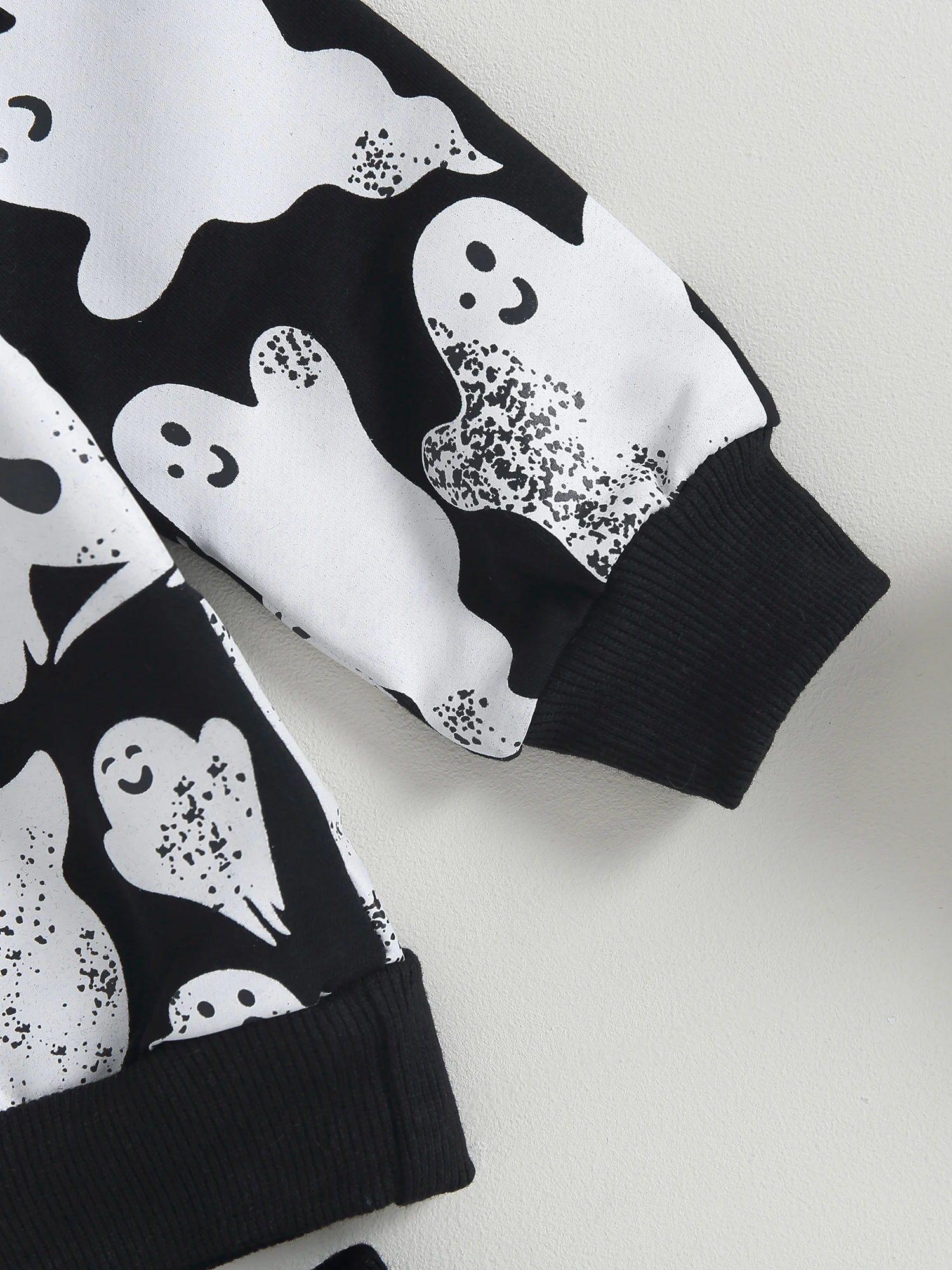 

Adorable Baby Boy s Casual Pants and Sweatshirt Set with Elastic Drawstring Sweatpants and Long Sleeve Crew Neck Top - Perfect