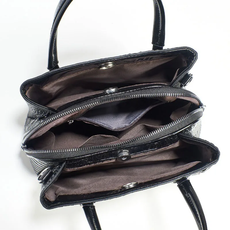 Women 2023 Fashion Handbag Light Luxury Crocodile Pattern PU Texture Crossbody Bags Simple Retro Commuting Single-Shoulder Bag