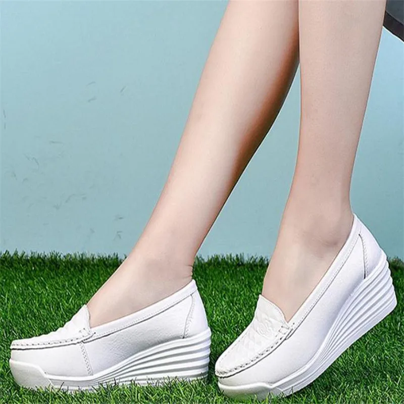 

Туфли женские из мягкой натуральной кожи, лоферы, удобная обувь для матери, плоская подошва, большие размеры, летняя обувь