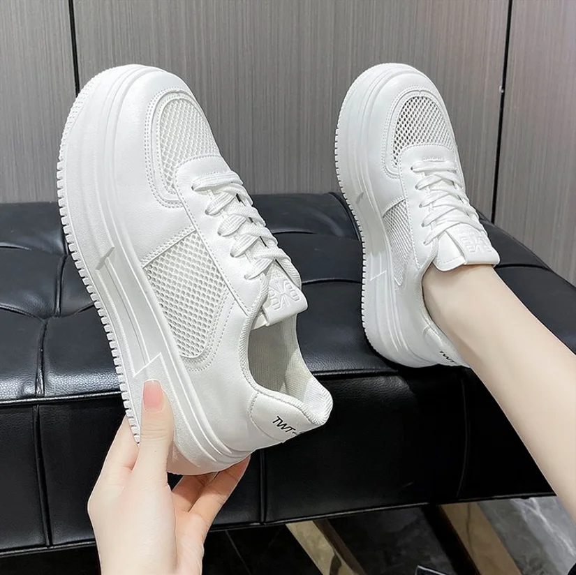 

2022 summer hot selling flat shoes breathable sneakers small white shoes