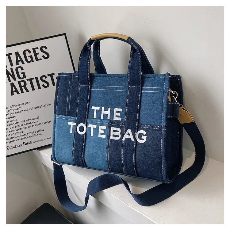

Fashion Patchwork Denim Tote Bag Designer Letters Women Handbags Luxury Shoulder Crossbody Bags Casaul Big Shopper Purses 2023