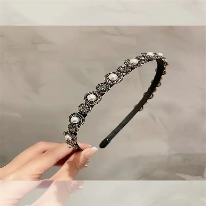

New temperament daily flash drill headwear black hair hoop hair hoop INS fashion go out headband headwear Free shipping