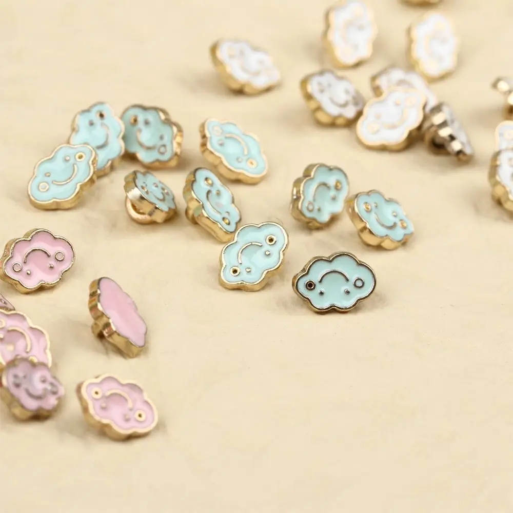 

10Pcs Girls Toys DIY Dolls Garment Supplies Scrapbooking Cloud Shape Doll Buttons Doll Clothing Accessories Sewing