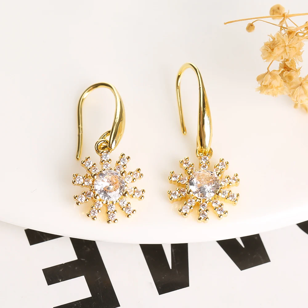 Изысканный мини-кулон XUANYU в виде снежинки с цирконом позолоченный модный товар