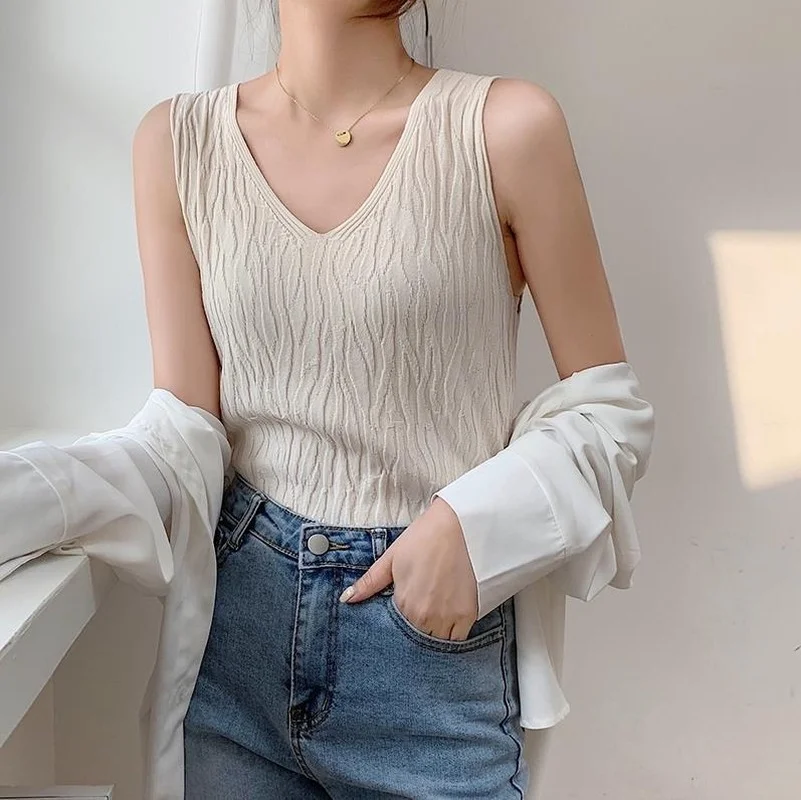 

Women Solid Sexy V Neck Sleeveless Knitted Tank Tops Korean Fashion Summer Casual Sweet Base Tops Female T Shirt Slim Clothes