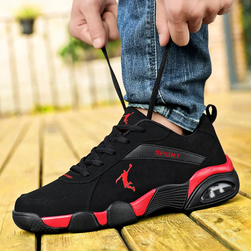 New Basketball Shoes for Men Breathable Cushioning Non-Slip Outdoor Sports Shoes Gym Training Athletic Basketball Sneakers Women